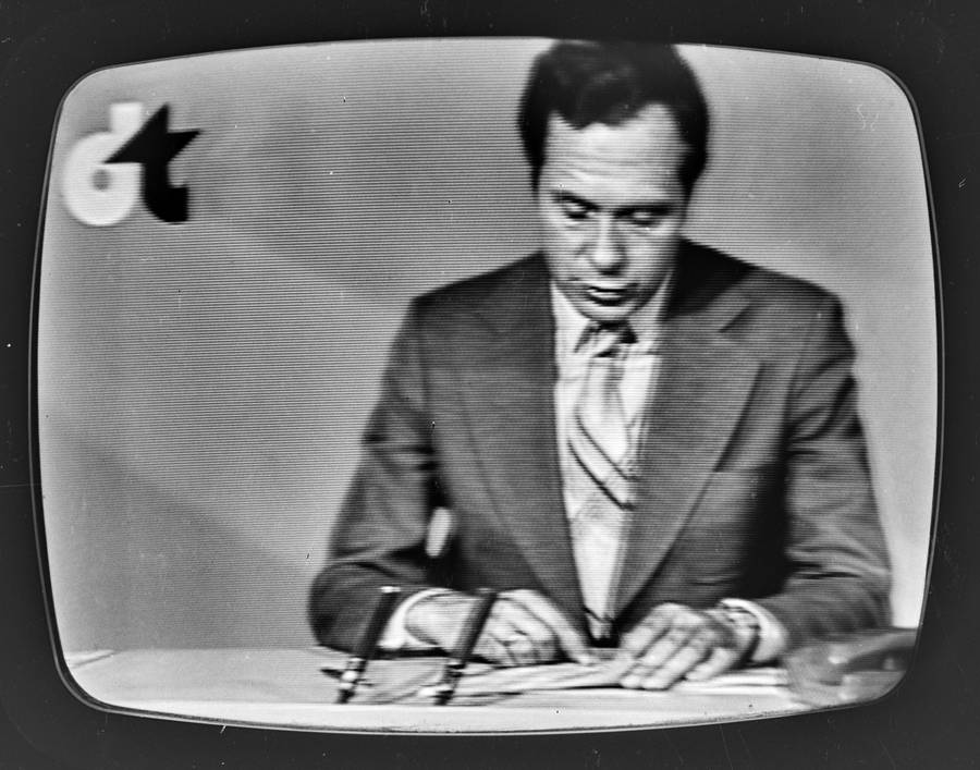 Photo-Grapho-Transfer