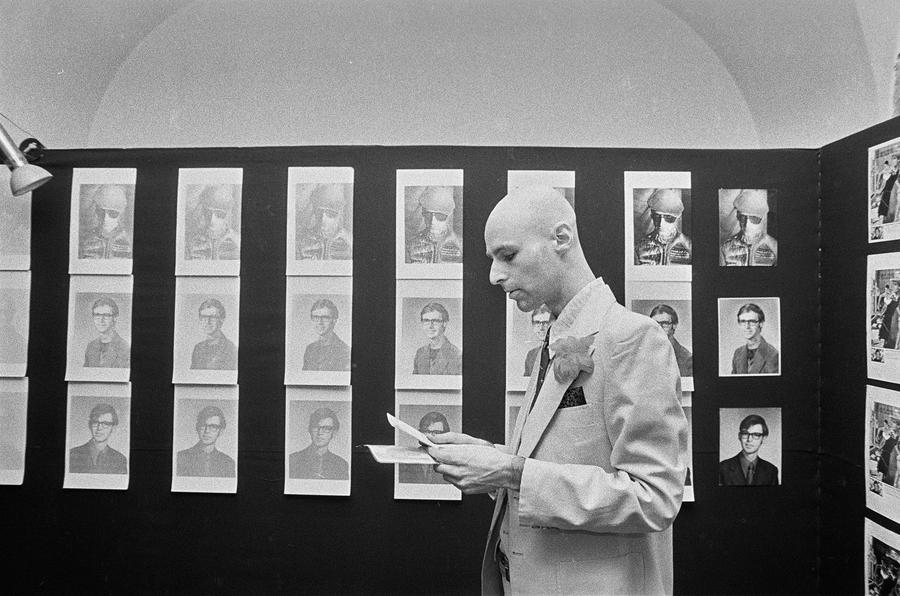 Richard Boulez, &bdquo;Sztuka mechanicznej reprodukcji&rdquo;, Mała Galeria, Warszawa, 1983