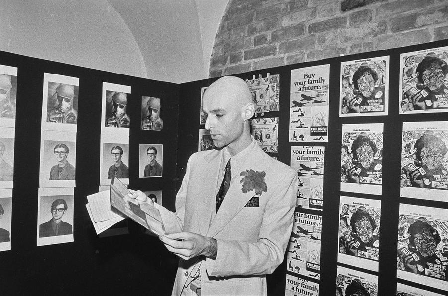 Richard Boulez, &bdquo;Sztuka mechanicznej reprodukcji&rdquo;, Mała Galeria, Warszawa, 1983