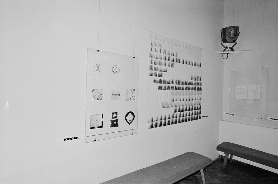 Wystawa &bdquo;Oferta galerii labirynt&rdquo;, Galeria LDK Labirynt i Galeria BWA, Lublin, 1976