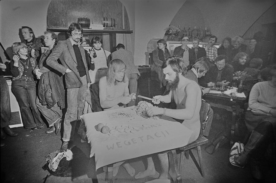 Jerzy Bereś, &bdquo;Rytuał egzystencjalny&rdquo;, Galeria LDK Labirynt, Lublin 1976