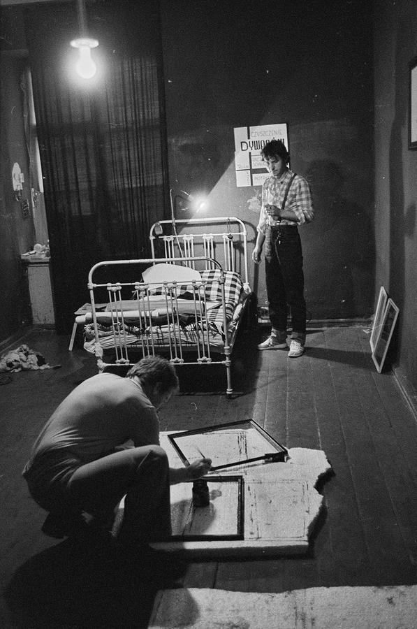 Zygmunt Rytka, &bdquo;Holografy&rdquo;, Czyszczenie dywan&oacute;w, Ł&oacute;dź, 1982