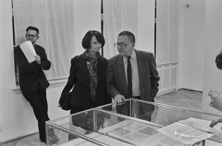 Wystawa &bdquo;Ruch łódzkiej neoawangardy 1970-1992&rdquo;, Pałac Grohmana, Ł&oacute;dź, 1992