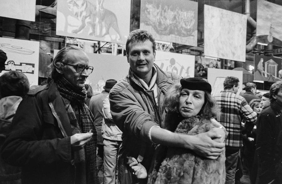 Wystawa &bdquo;Co słychać&rdquo;, dawna Fabryka Norblina, Warszawa, 1987