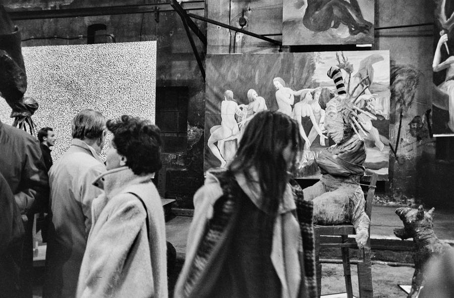 Wystawa &bdquo;Co słychać&rdquo;, dawna Fabryka Norblina, Warszawa, 1987