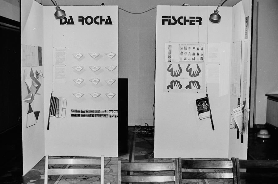 Wystawa &bdquo;Formy Aktywności Artystycznej&rdquo;, Galeria Wsp&oacute;łczesna, Warszawa, lata 70.