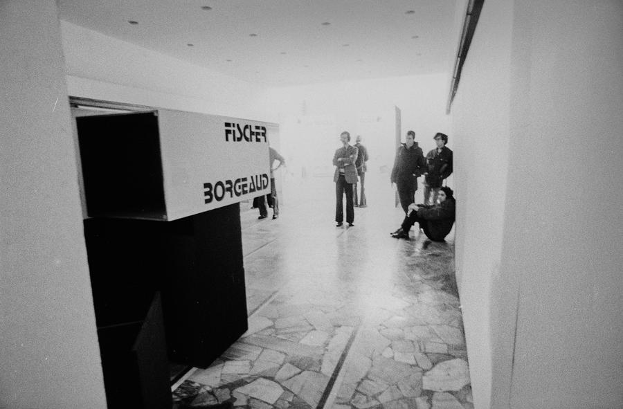 Wystawa &bdquo;Formy Aktywności Artystycznej&rdquo;, Galeria Wsp&oacute;łczesna, Warszawa, lata 70.