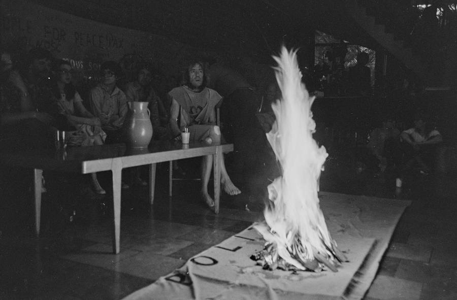 Jerzy Bereś &bdquo;Msza polityczna&rdquo;, w ramach &bdquo;Sztuki faktu&rdquo;, Bydgoszcz, 1981
