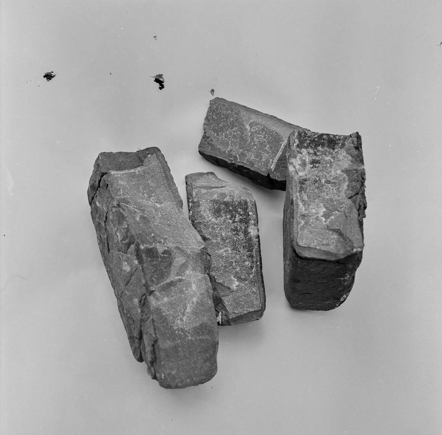 Obiekty chwilowe. Projekt rozpadu