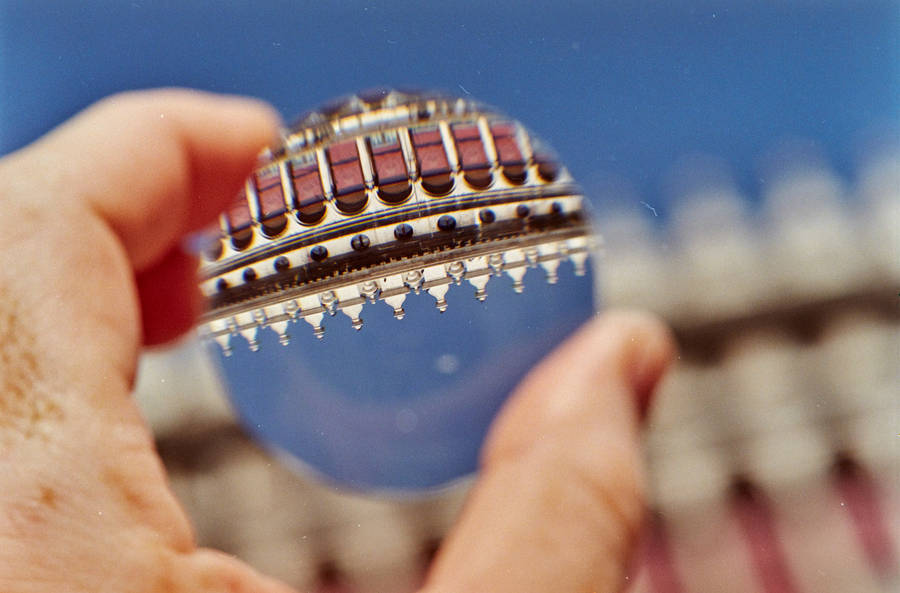 Przestrzeń neuronowo-optyczna