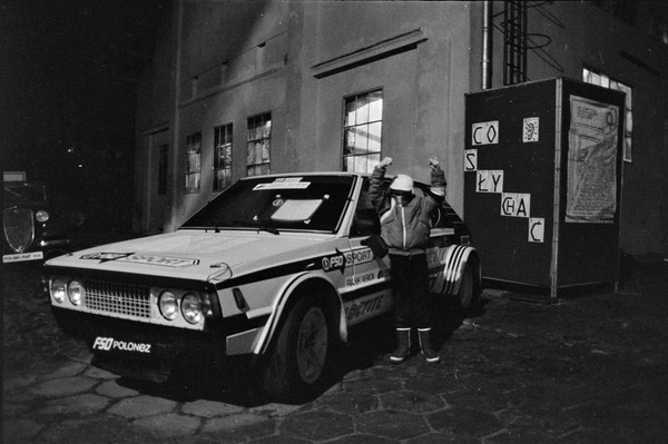 Wystawa &bdquo;Co słychać?&rdquo;, dawna Fabryka Norblina, 1987