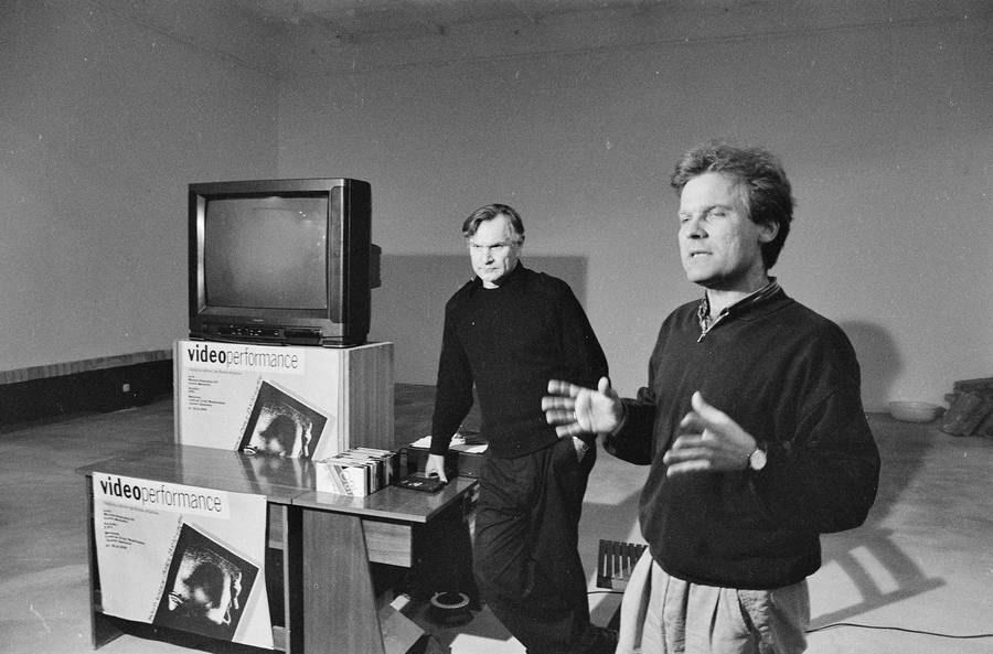 Międzynarodowe spotkanie artystów &bdquo;Videoperformance&rdquo;, Koszalin, 1990