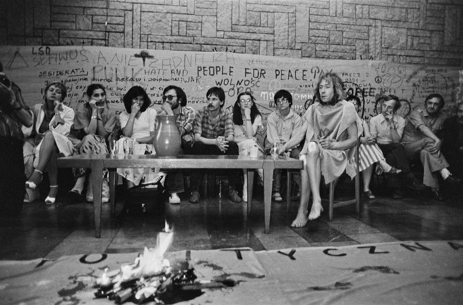 Jerzy Bereś &bdquo;Msza polityczna", w ramach &bdquo;Sztuki faktu&rdquo;, Bydgoszcz, 1981