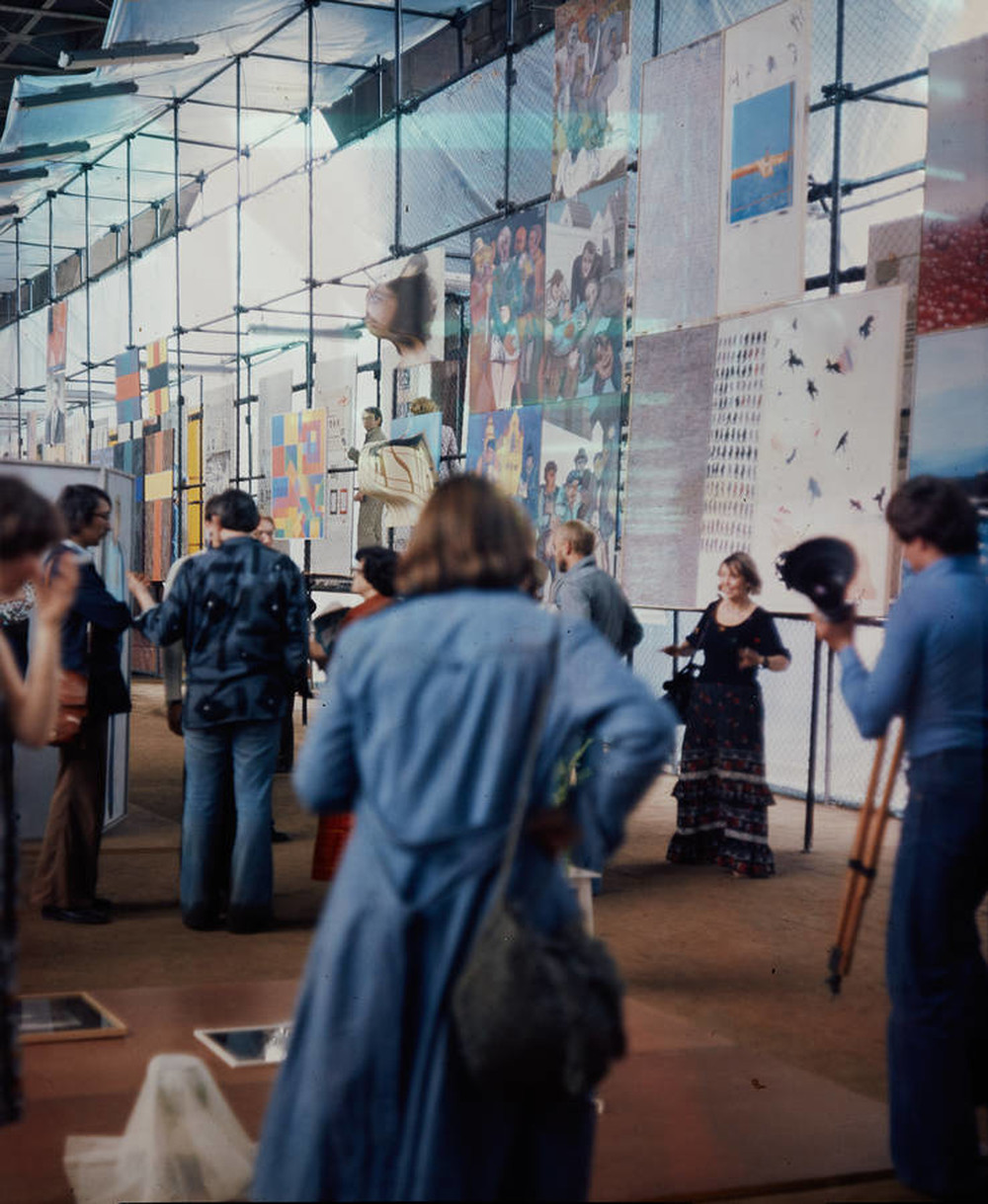 Wystawa CDN - &bdquo;Prezentacje Sztuki Młodych&rdquo;, Pod Mostem Poniatowskiego, Warszawa, 1977