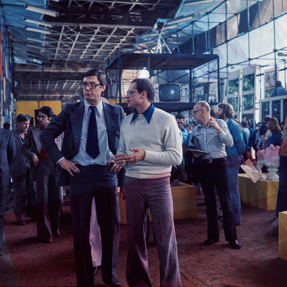 Wystawa CDN - &bdquo;Prezentacje Sztuki Młodych&rdquo;, Pod Mostem Poniatowskiego, Warszawa, 1977