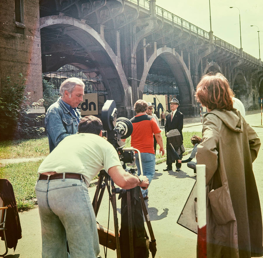 Wystawa CDN - &bdquo;Prezentacje Sztuki Młodych&rdquo;, Pod Mostem Poniatowskiego, Warszawa, 1977
