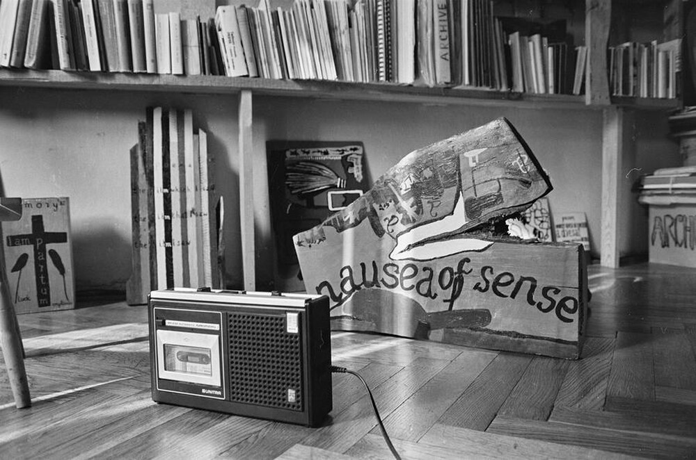Andrzej Partum, Poetry Office, Warsaw (Podchorążych Street), 1982