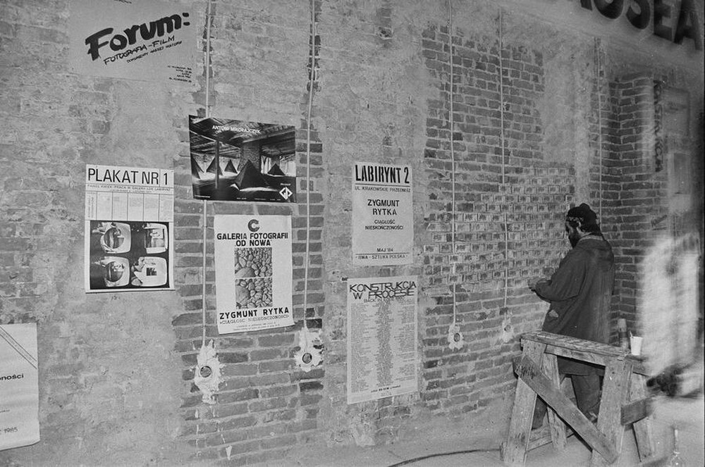 Exhibition "Ł&oacute;dź Neo-avantgarde Movement 1970-1992", Grohman Palace, Ł&oacute;dź, 1992