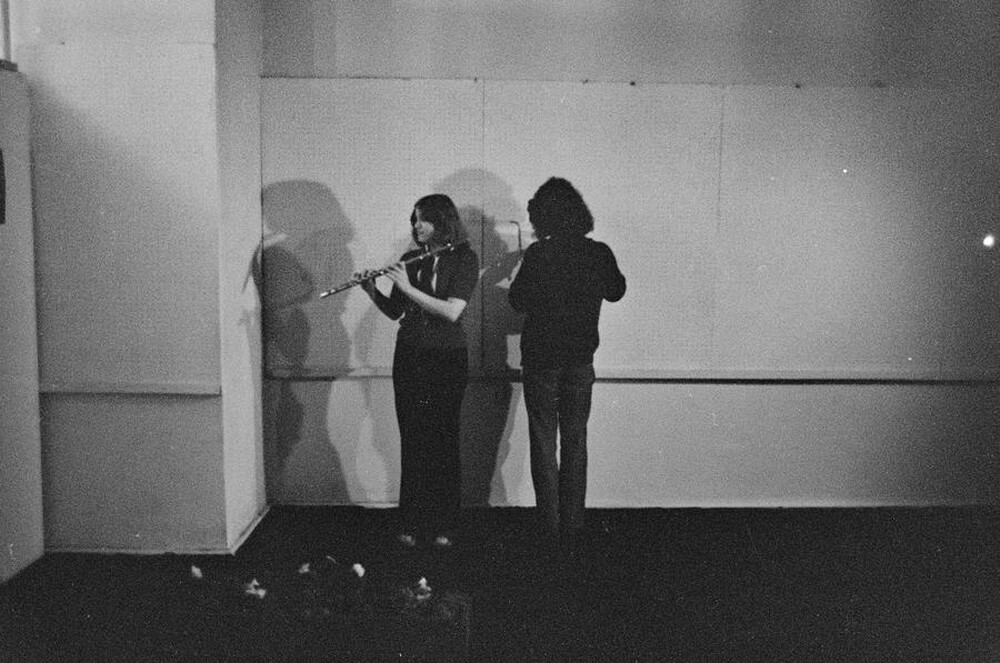 Krzysztof Zarębski, performance of "Ambush", Repassage Gallery, Warsaw, 1974