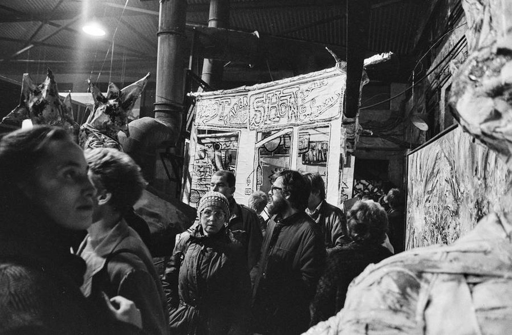 Wystawa „Co słychać”, dawna Fabryka Norblina, Warszawa, 1987