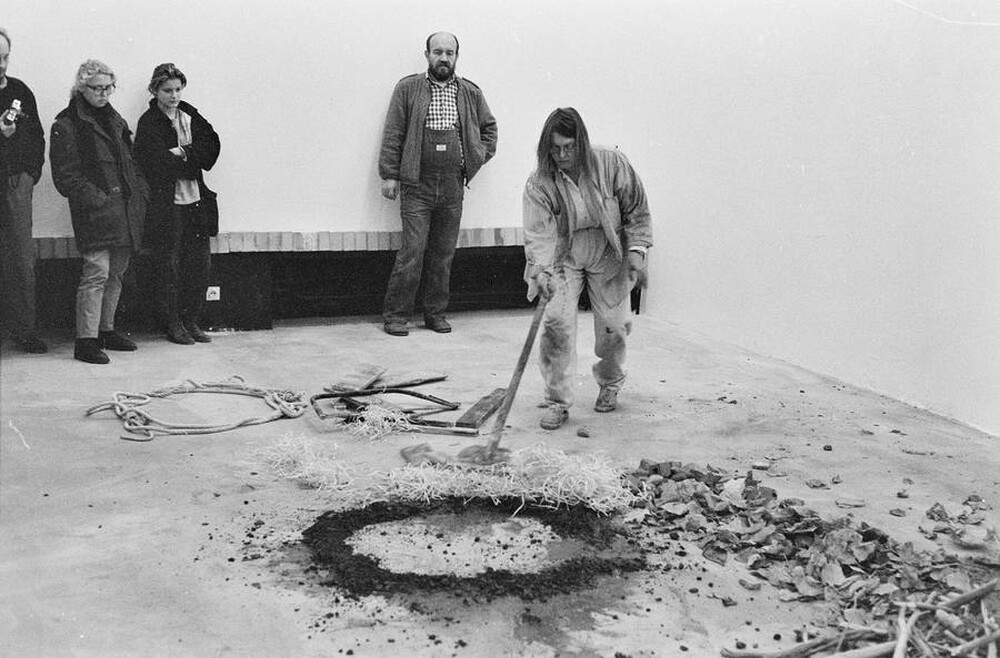 Międzynarodowe spotkanie artyst&oacute;w &bdquo;Videoperformance&rdquo;, Koszalin, 1990