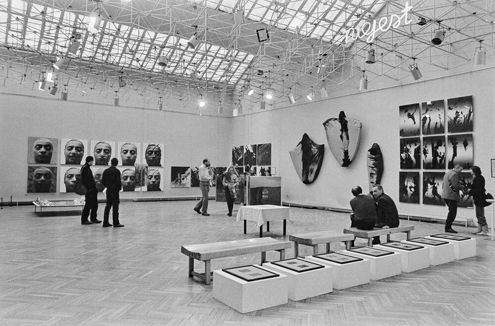 Wystawa &bdquo;Polska fotografia intermedialna lat 80-tych&rdquo;, Galeria BWA, Poznań, 1988