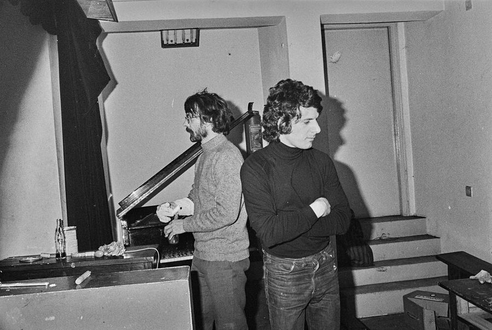 Krzysztof Zarębski, performance, Sigma Gallery, Warsaw, 1973