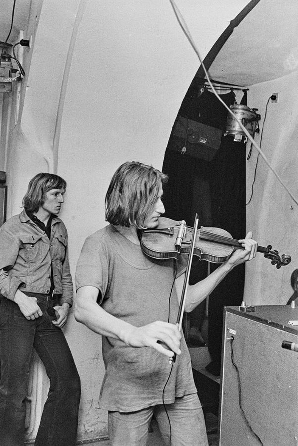 Krzysztof Zarębski, performance, Sigma Gallery, Warsaw, 1973