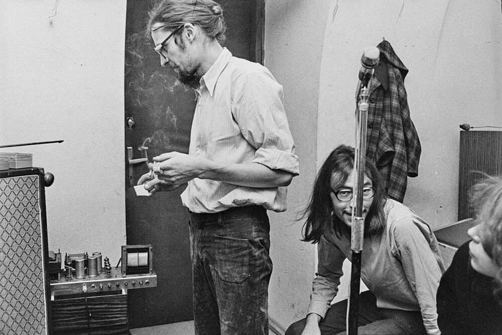 Krzysztof Zarębski, performance, Sigma Gallery, Warsaw, 1973