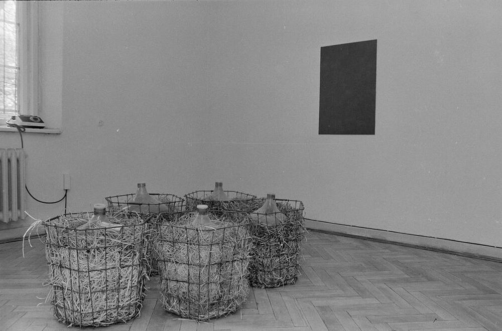 Exhibition "Construction in Process" (documentation), Łódź, 1990