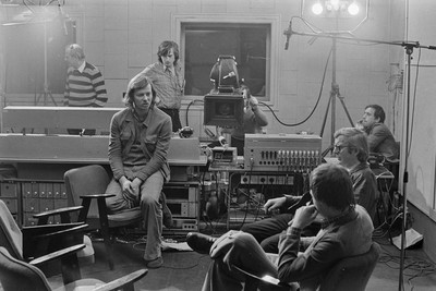 &bdquo;Żywa galeria&rdquo;, dykusja w Wytw&oacute;rni Film&oacute;w Oświatowych, Ł&oacute;dź, ok. 1974