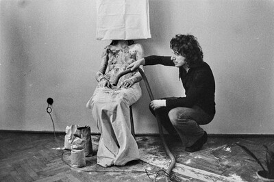 &bdquo;Żywa galeria&rdquo;, performance Krzysztofa Zarębskiego, ok. 1974