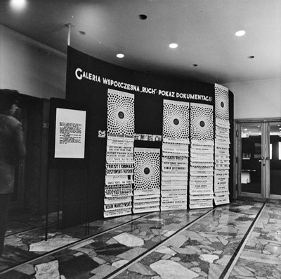 Galeria Współczesna, &bdquo;Pokaz dokumentacji&rdquo;, Warszawa, 1972