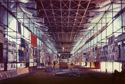 Wystawa CDN - &bdquo;Prezentacje Sztuki Młodych&rdquo;, Pod Mostem Poniatowskiego, Warszawa, 1977