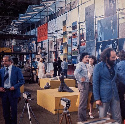 CDN - Presentations of Young People's Art exhibition, under Poniatowski Bridge, Warsaw, 1977