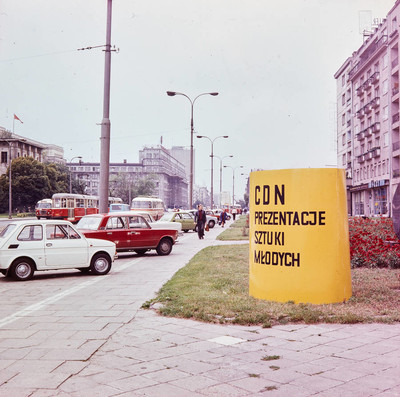 CDN - Presentations of Young People's Art exhibition, under Poniatowski Bridge, Warsaw, 1977