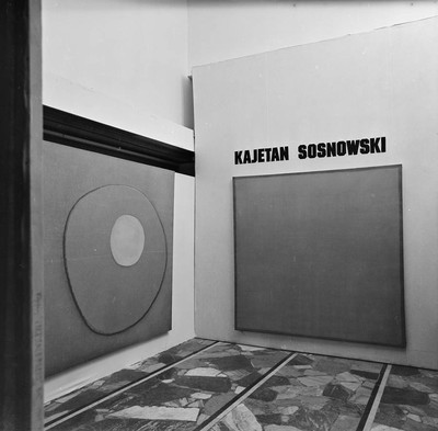 Galeria Wsp&oacute;łczesna, &bdquo;Aspekty Nowoczesnej Sztuki Polskiej&rdquo;, Warszawa, 1975
