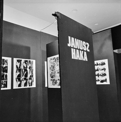 Galeria Wsp&oacute;łczesna, &bdquo;Aspekty Nowoczesnej Sztuki Polskiej&rdquo;, Warszawa, 1975