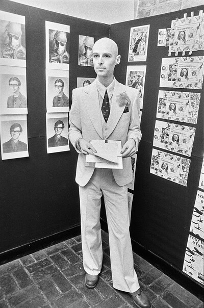 Richard Boulez, &bdquo;Sztuka mechanicznej reprodukcji&rdquo;, Mała Galeria, Warszawa, 1983