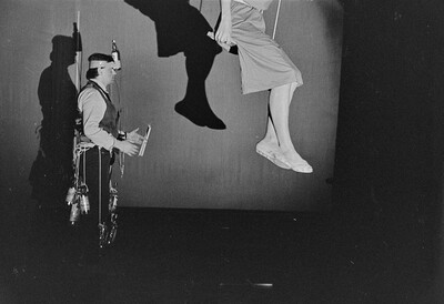 Władysław Kaźmierczak, performans, Galeria Stodoła, Warszawa, 1986