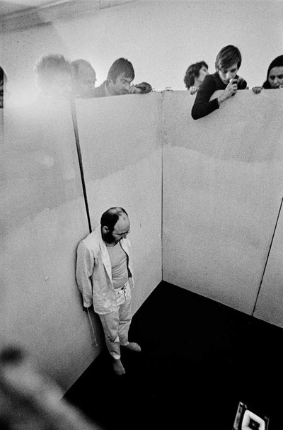 Wolf Kahlen, &bdquo;Noli me videre&rdquo;, Galeria Labirynt, Lublin, 1976