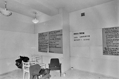 Andrzej Partum, &bdquo;Lista ignorantów kultury i sztuki&rdquo;, Galeria Repassage, Warszawa, 1973
