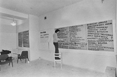 Andrzej Partum, &bdquo;Lista ignorantów kultury i sztuki&rdquo;, Galeria Repassage, Warszawa, 1973