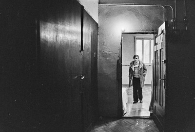 "Live Gallery", Andrzej Partum, Poetry Office (Poznańska Street), Warsaw, 1974