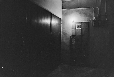 "Live Gallery", Andrzej Partum, Poetry Office (Poznańska Street), Warsaw, 1974