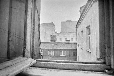 "Live Gallery", Andrzej Partum, Poetry Office (Poznańska Street), Warsaw, 1974