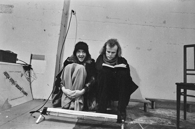 "Live Gallery", Andrzej Partum, Poetry Office (Poznańska Street), Warsaw, 1974