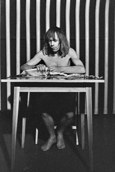 Jerzy Bereś, &bdquo;Rytuał kultury&rdquo;, Klub Studencki Riwiera Remont, Warszawa, 1977