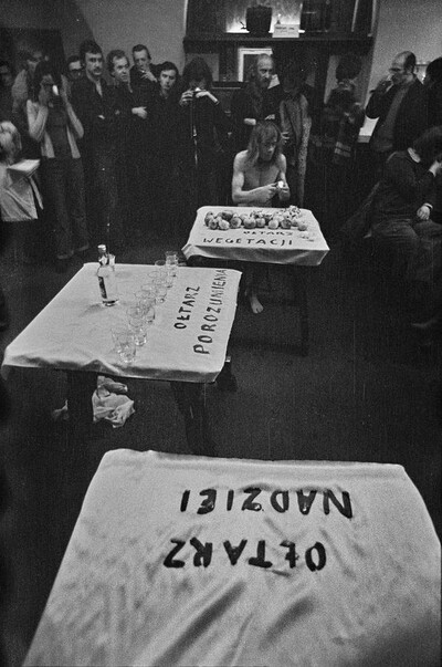 Jerzy Bereś, &bdquo;Rytuał egzystencjalny&rdquo;, Galeria LDK Labirynt, Lublin 1976