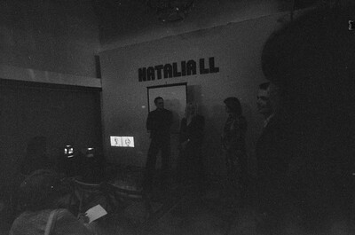 Natalia LL, &bdquo;Sztuka konsumpcyjna&rdquo;, wystawa i projekcja film&oacute;w, Galeria Wsp&oacute;łczesna, Warszawa 1975